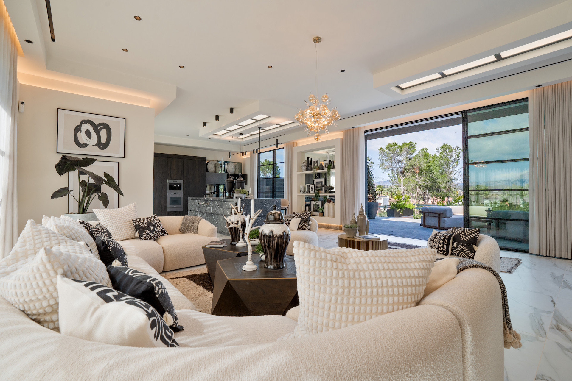Ultra modern Villa for Sale in Santa Ponsa
