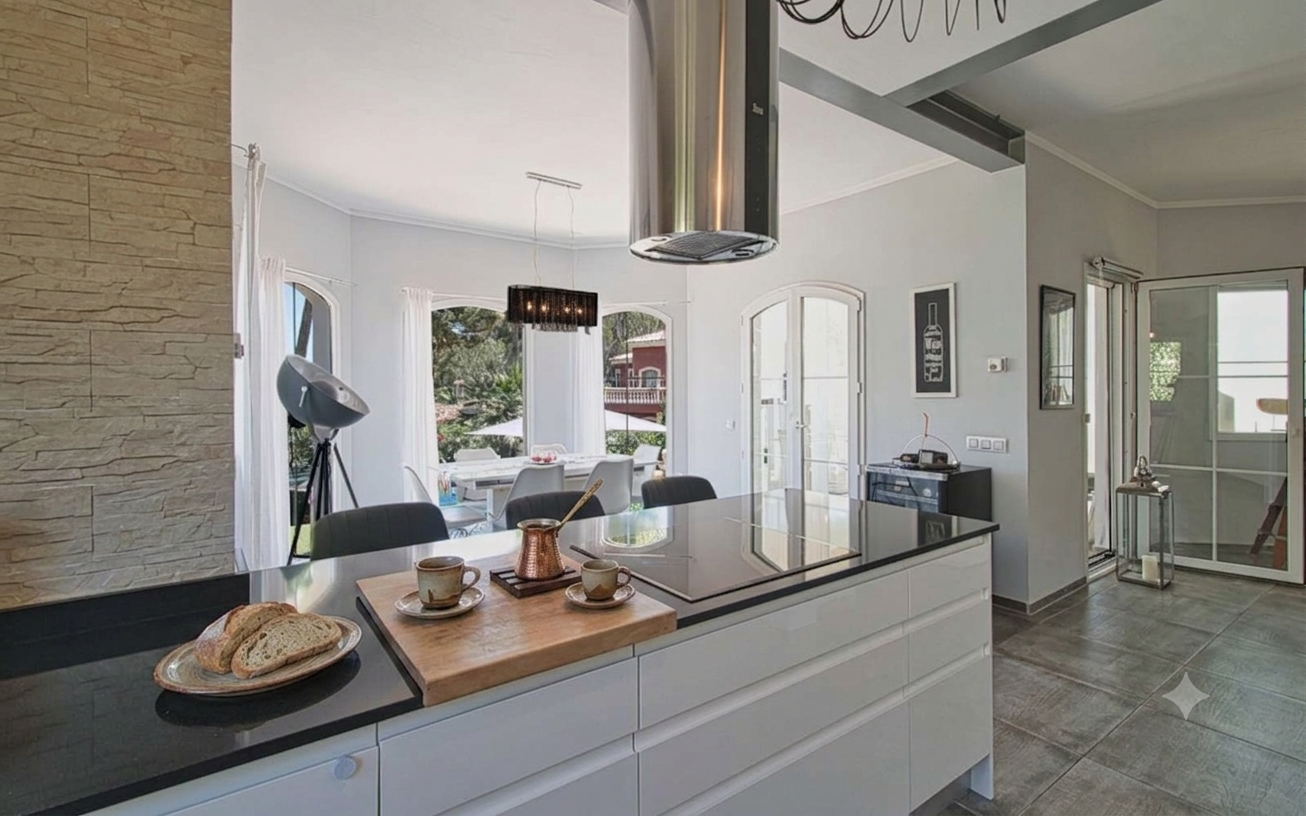 Lovely Villa for Sale in  Costa de la Calma