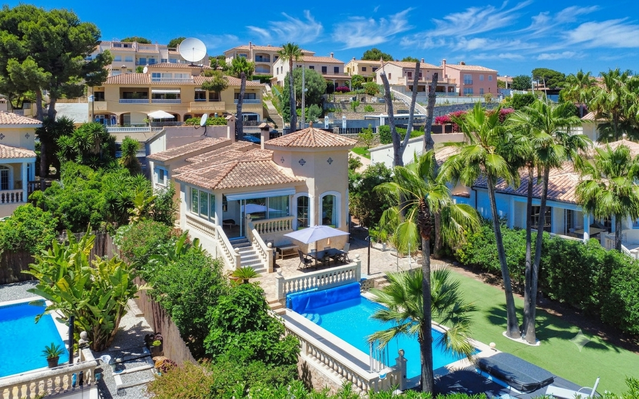 Lovely Villa for Sale in  Costa de la Calma