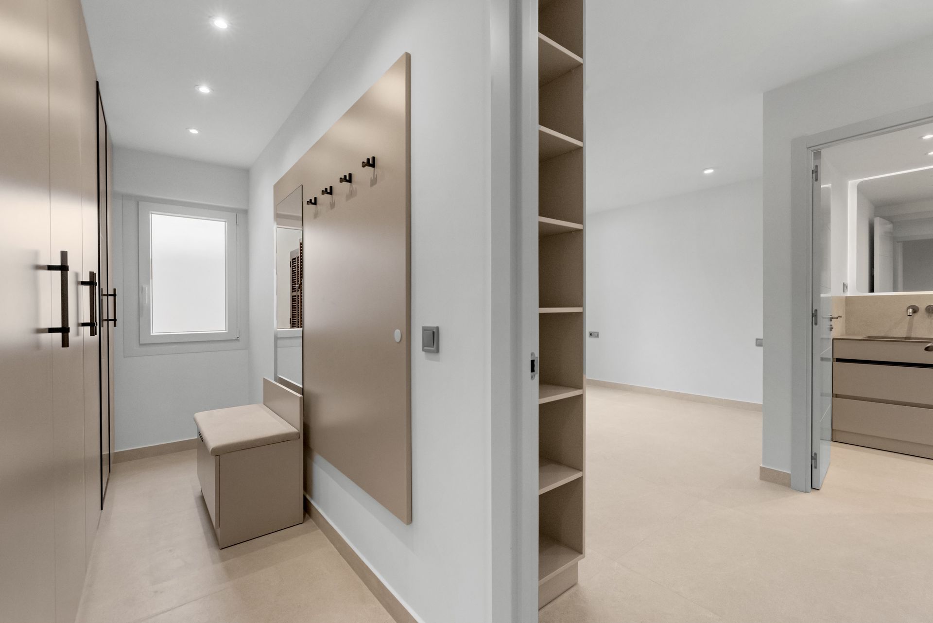 Modern bright Apartment for Sale in Portals Nous