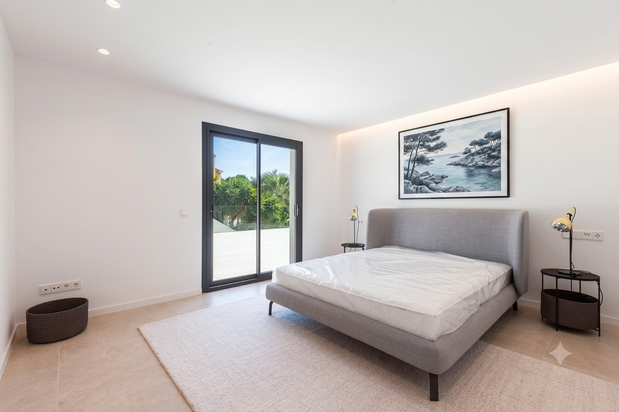 Modern spacious Villa for Sale in Santa Ponsa