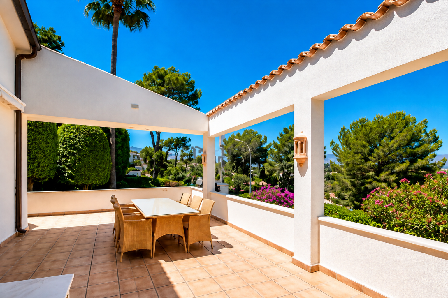Rymlig villa till salu i Nova Santa Ponsa