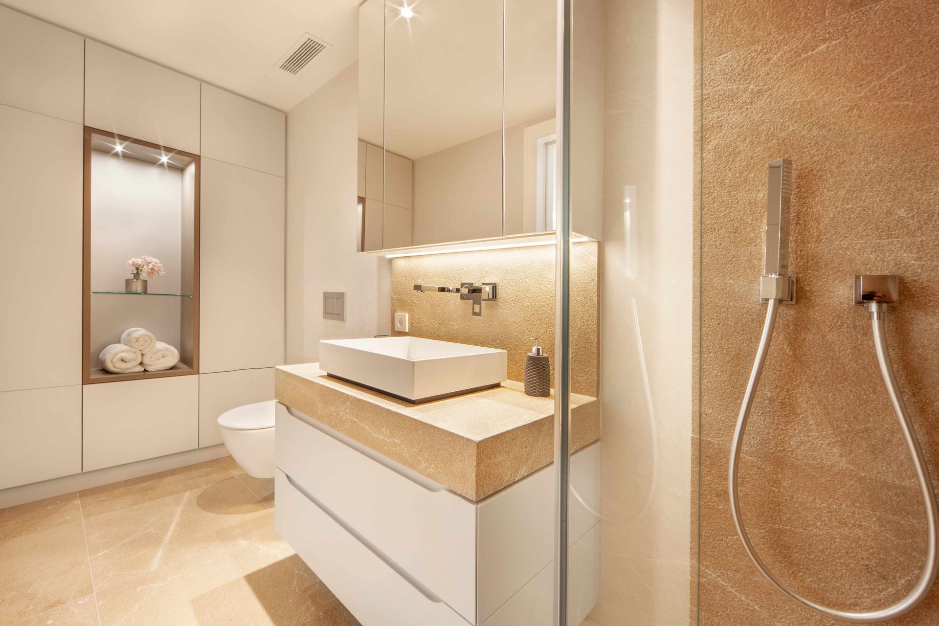 Apartamento de lujo en venta en Puerto Andratx