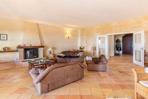 11-luxus-landhaus-in-puntiro-zu-verkaufen-luxury-country-home-in-puntiro-for-sale-se-vende-casa-de-campo-en-puntiro.jpeg
