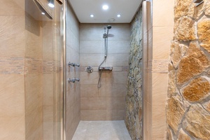 Mallorca_villa_for_sale_Santa_Ponsa_Villa_Kaufen_casa_comprar28.jpg