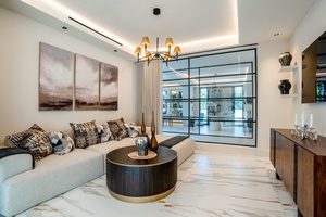 Mallorca_villa_modern_sale_santa_ponsa_05.jpg