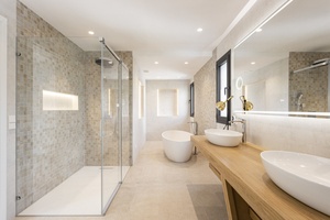 Mallorca_villa_modern_sale_santa_ponsa_12.jpg