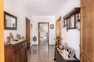 06-haus-mit-ferienvermietungslizenz-mallorca-santa-posna-house-with-rental-license-santa-ponsa-chalet-con-licencia-para-alquilar-vacacional.jpg