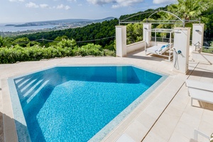 Mallorca villa for sale in Costa d'en Blanes with sea views