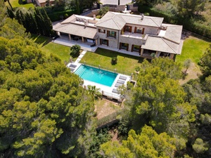 Mallorca Luxury Villa for Sale in Santa Ponsa – Exclusive Opportunity with Golf Course Proximity