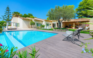 Mallorca Villa for Sale in Santa Ponsa