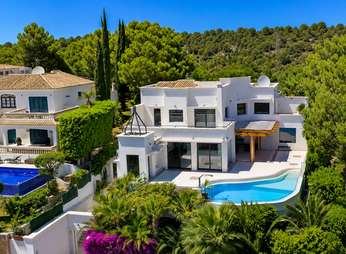 Lyxvilla till salu med havsutsikt i Bendinat, Mallorca