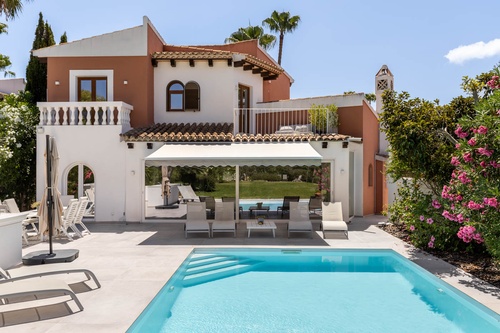 Exclusive Mediterranean Golfvilla for sale in Santa Ponsa